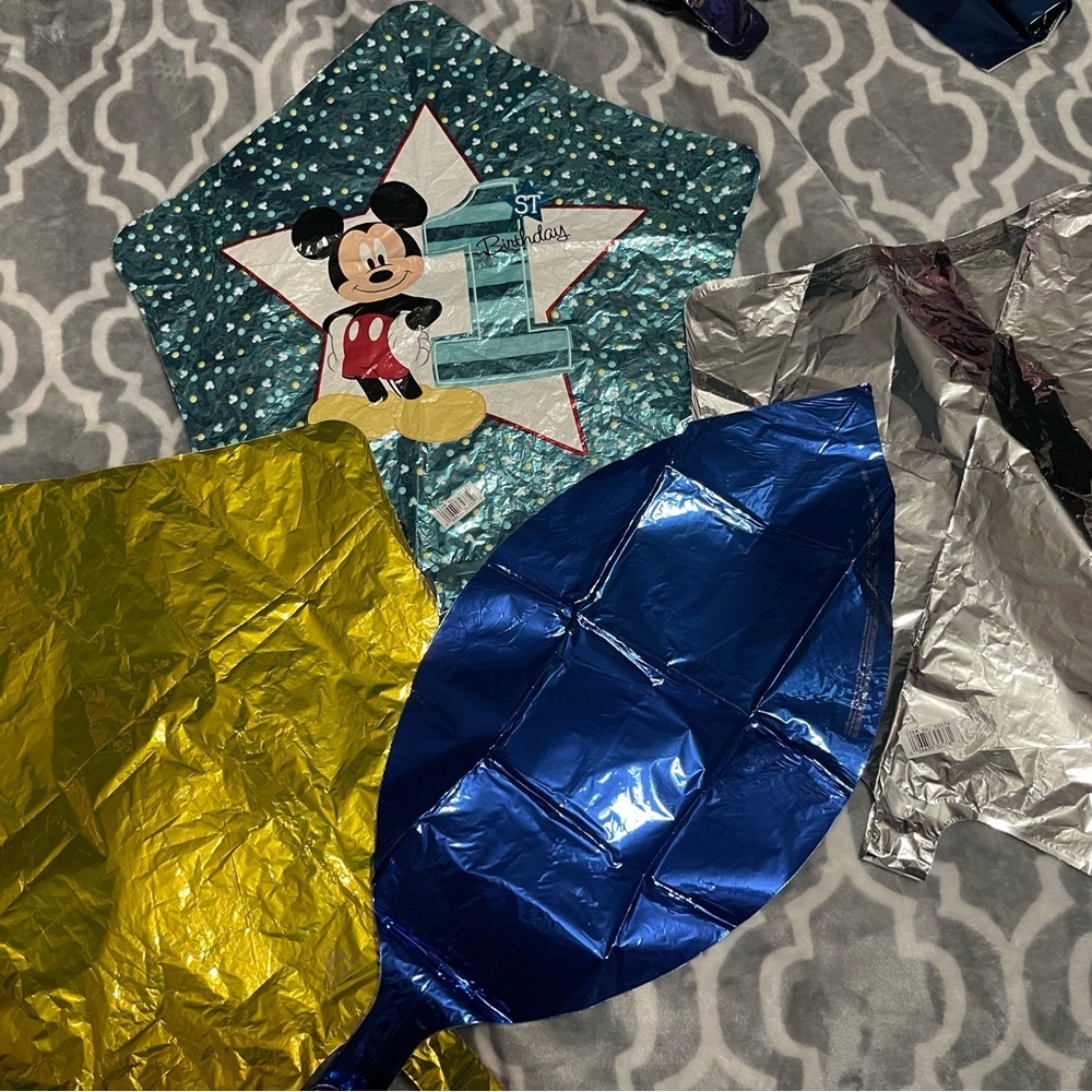 Mickey Mouse 1st birthday balloon bouquet, new 4ct.